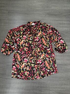 Women’s Floral Print Ruffle Neck Blouse - Black/Pink
